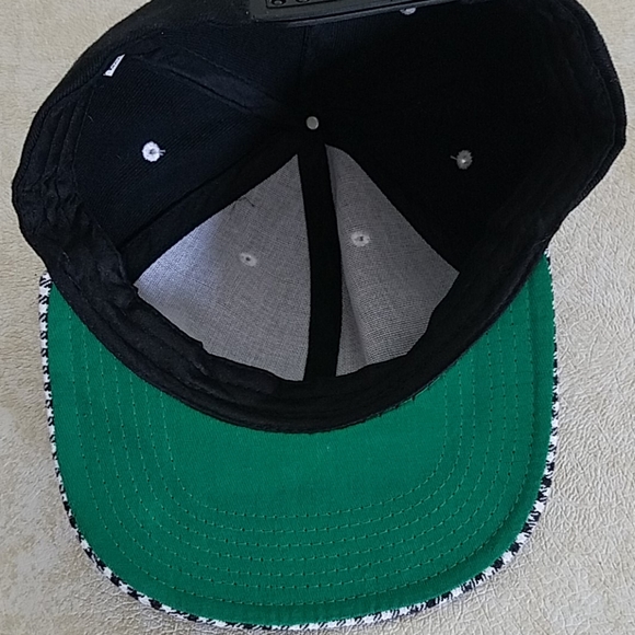 REAL MADRID'S SNAP BACK - Picture 3 of 3